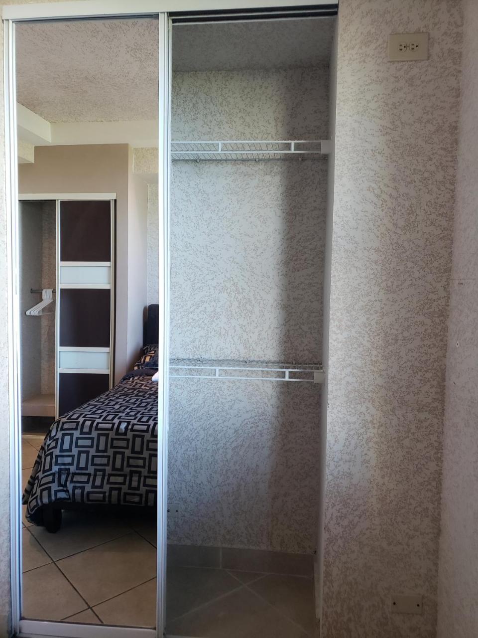 Apt In San Juan, 4 Guests Max, 1 Br-1 Bth, Full Kitchen, Free Internet-Parking Exterior foto